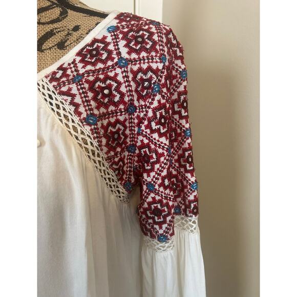 Altar’d State Bohemian Peasant Long Sleeve Embroidered Blouse Size M - Picture 4 of 9